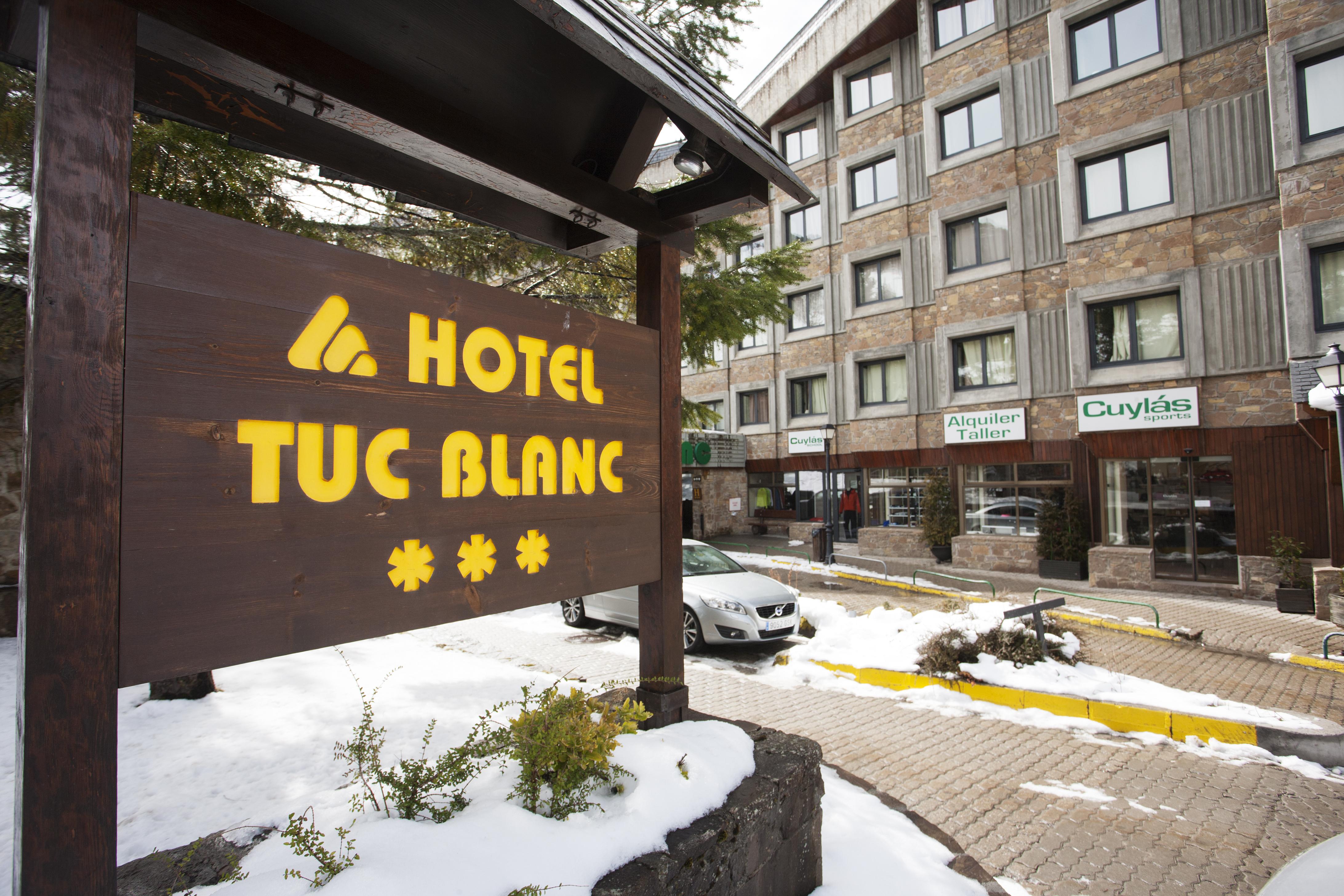 Tuc Blanc Hotel Baqueira Beret Exterior photo